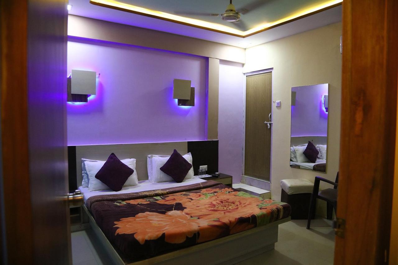 אחמדאבאד Hotel Citizen Inn מראה חיצוני תמונה