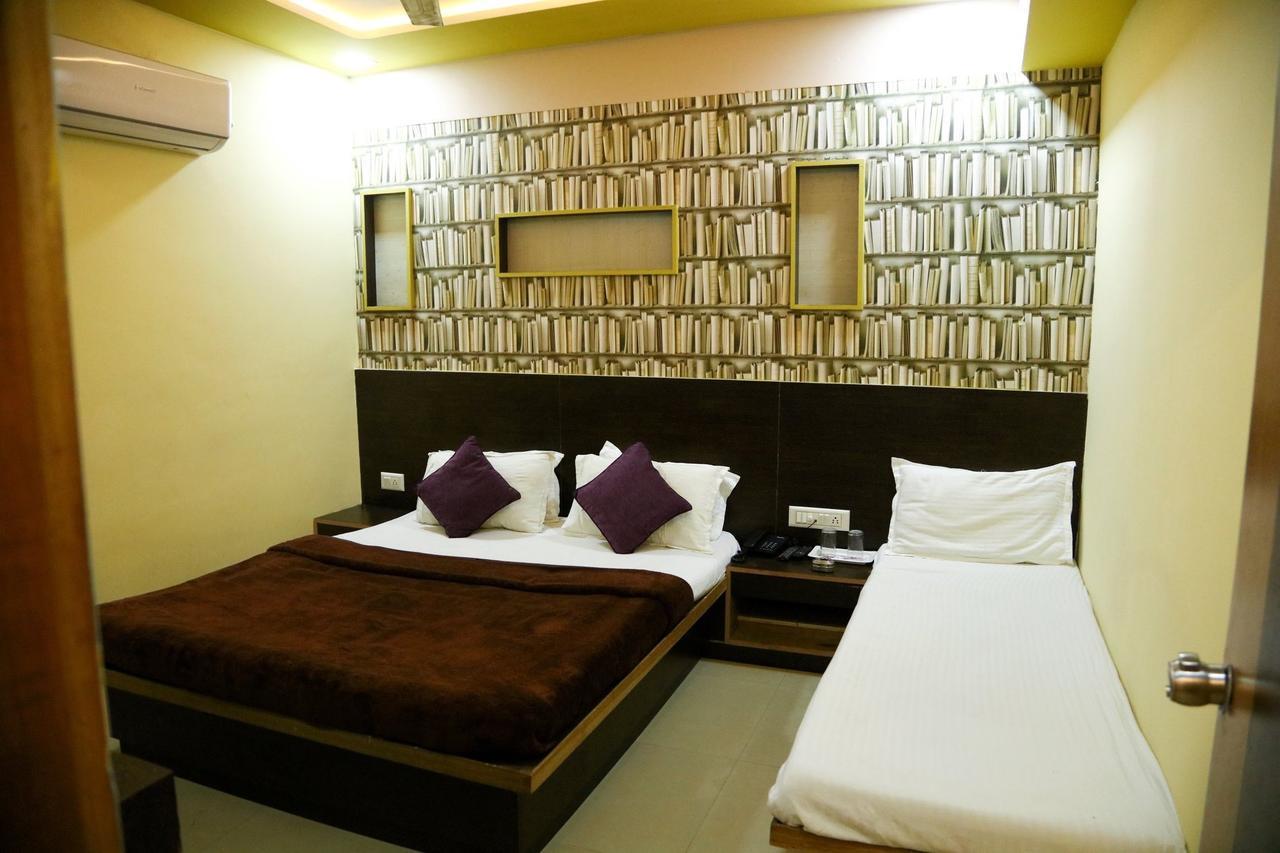 אחמדאבאד Hotel Citizen Inn מראה חיצוני תמונה